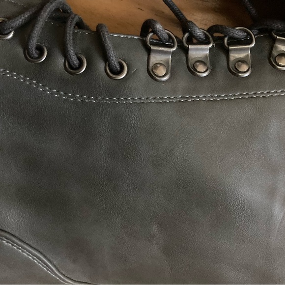 New Torrid Blue Gray Metal Heel & Cap Combat Boots 7W - Picture 4 of 8